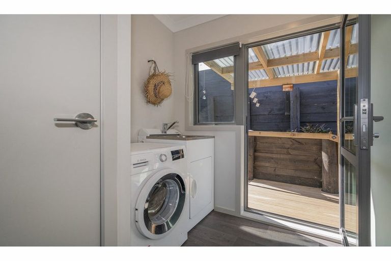 Photo of property in 130 Korokoro Crescent, Thames, 3500