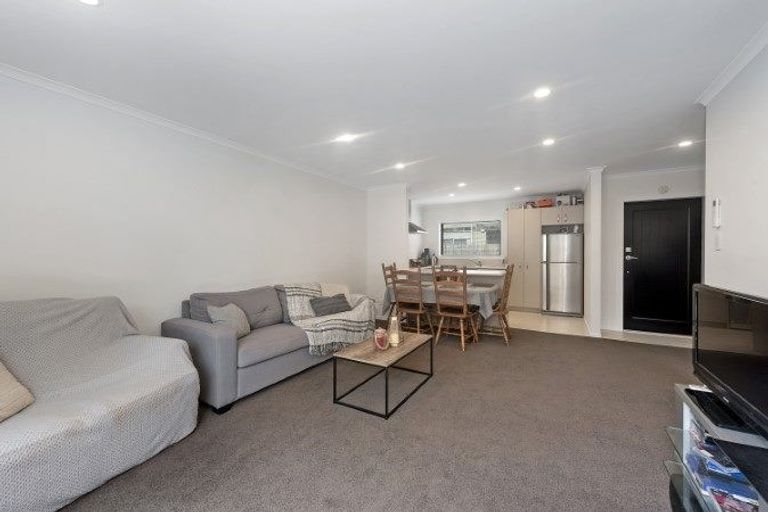 Photo of property in 3u2 Manning Street, Hamilton Central, Hamilton, 3204