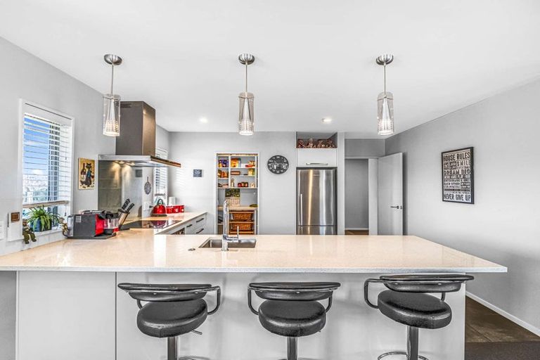 Photo of property in 2 Awa Place, Rangiora, 7400