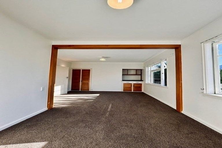 Photo of property in 1/98 Memorial Avenue, Ilam, Christchurch, 8053