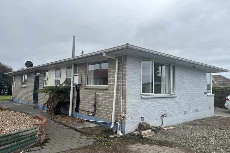 Photo of property in 82 Carisbrooke Street, Aranui, Christchurch, 8061
