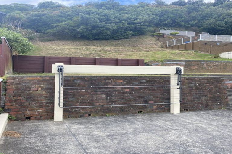 Photo of property in 230 The Esplanade, Island Bay, Wellington, 6023