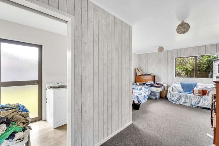 Photo of property in 14 Cholmondeley Crescent, Whitianga, 3510