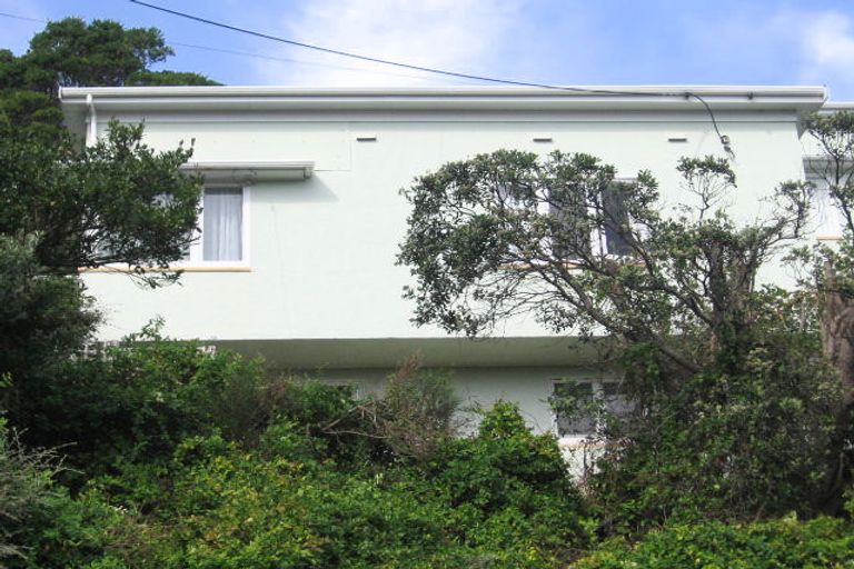 Photo of property in 35 Beacon Hill Road, Strathmore Park, Wellington, 6022
