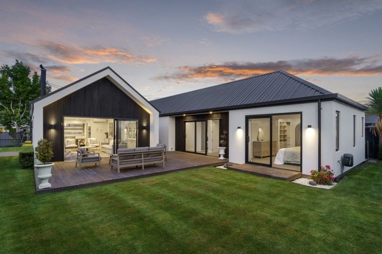Photo of property in 38 Colwyn Street, Bryndwr, Christchurch, 8053