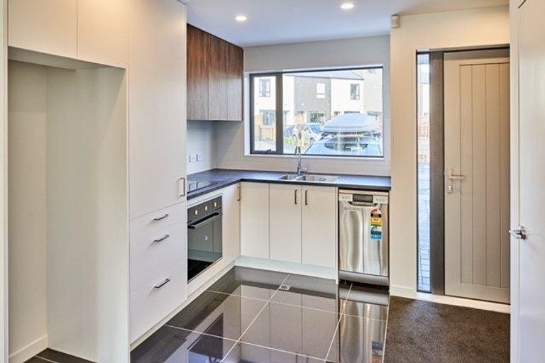 Photo of property in 33/170u Fraser Avenue, Johnsonville, Wellington, 6037