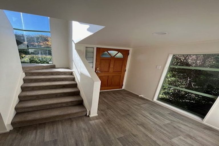 Photo of property in 15 Hague Place, Birkenhead, Auckland, 0626