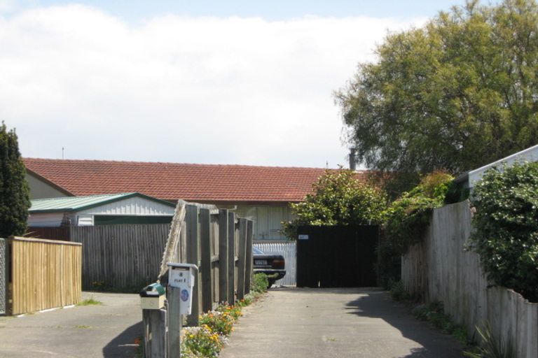 Photo of property in 2/8 Leonie Place, Aranui, Christchurch, 8061