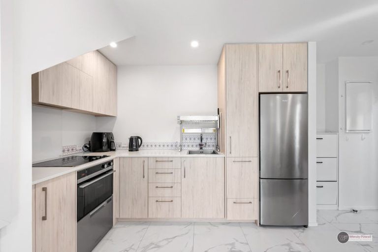 Photo of property in 2c Avon Street, Waterloo, Lower Hutt, 5011
