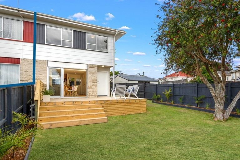 Photo of property in 3/43 Rimu Street, New Lynn, Auckland, 0600