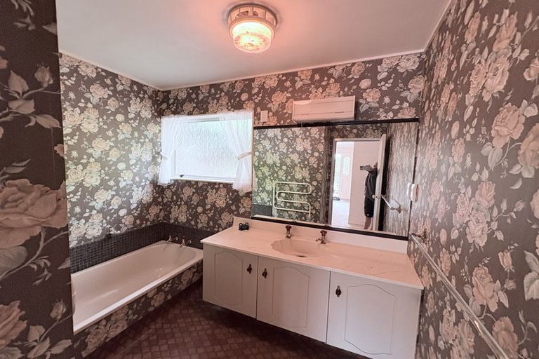 Photo of property in 25 Blackmore Drive, Lynmore, Rotorua, 3010