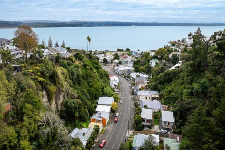 Photo of property in 118 Shakespeare Road, Bluff Hill, Napier, 4110