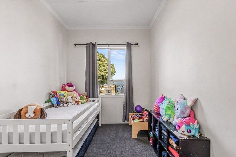 Photo of property in 219 Puriri Street, Castlecliff, Whanganui, 4501