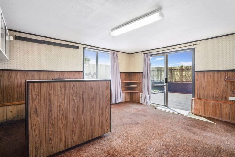Photo of property in 87a Edmonton Road, Henderson, Auckland, 0612