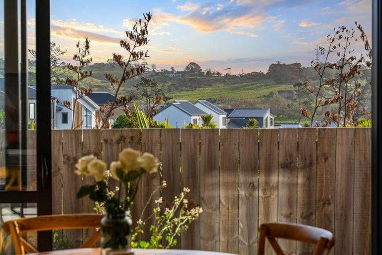 Photo of property in 120 Waekahu Road, Westgate, Auckland, 0814