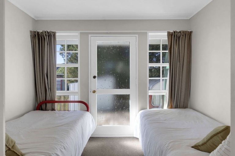Photo of property in 42b Wallis Street, Raglan, 3225