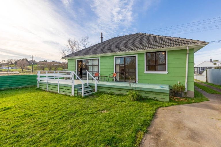 Photo of property in 5 Bennett Street, Waipawa, 4210