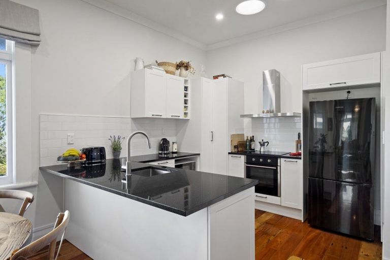 Photo of property in 192 Kitchener Road, Pukekohe, 2120