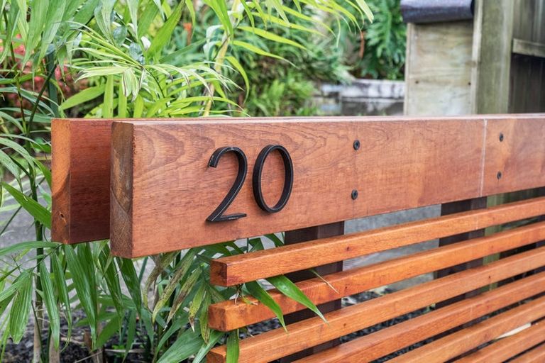 Photo of property in 20 First Avenue, Avenues, Whangarei, 0110