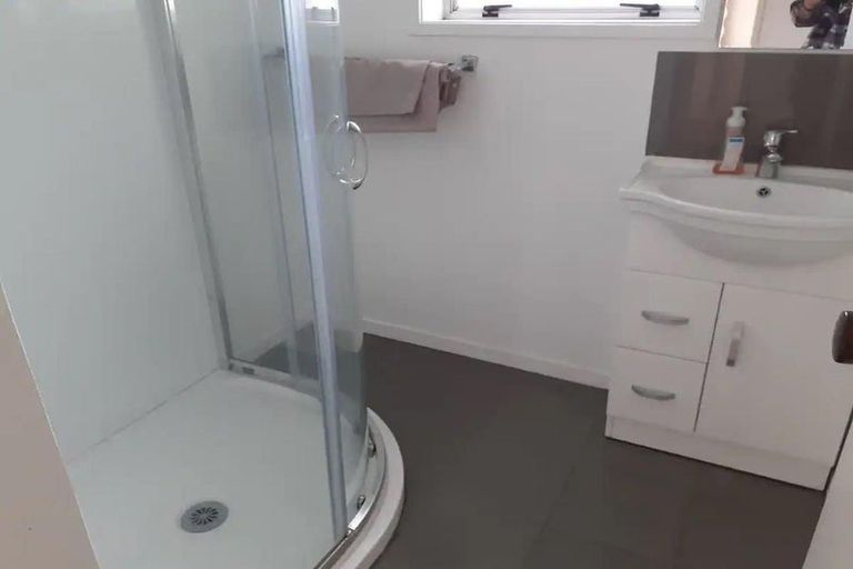 Photo of property in 4/274 Hibiscus Coast Highway, Orewa, 0931