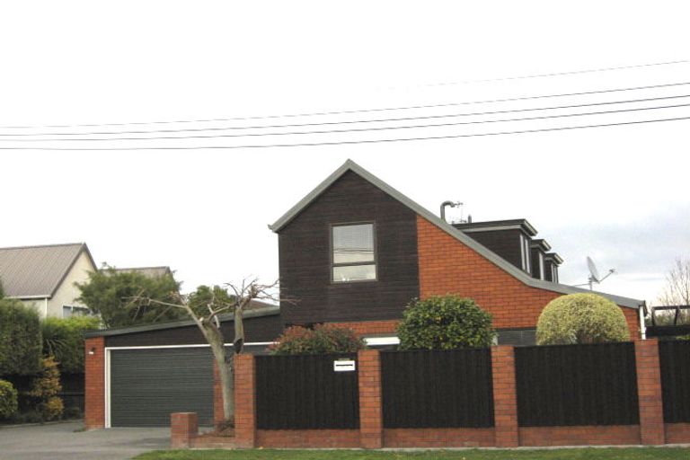 Photo of property in 1/33 Albany Street, St Albans, Christchurch, 8014