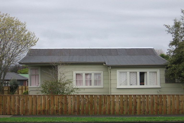 Photo of property in 8c Sussex Street, Levin, 5510