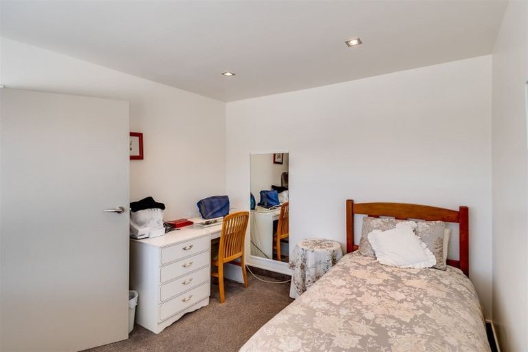 Photo of property in 90 Simla Avenue, Havelock North, 4130