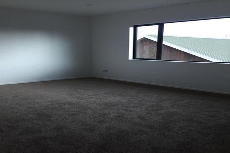 Photo of property in 2c Laurie Avenue, Papakura, 2110