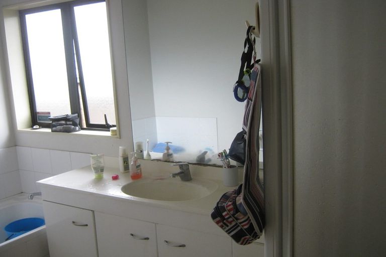 Photo of property in 51a Gray Avenue, Mangere East, Auckland, 2024