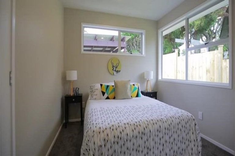 Photo of property in 32 Fitzwater Place, Henderson, Auckland, 0612