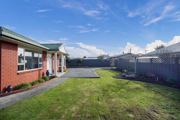 Photo of property in 11 Kakapo Street, Waikiwi, Invercargill, 9810