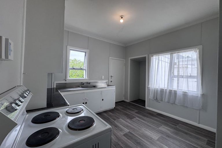 Photo of property in 198 Ferguson Street, West End, Palmerston North, 4412