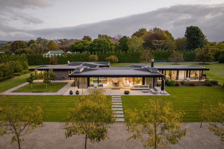 Photo of property in 22 Waikaraka Drive West, Te Puna, Tauranga, 3174
