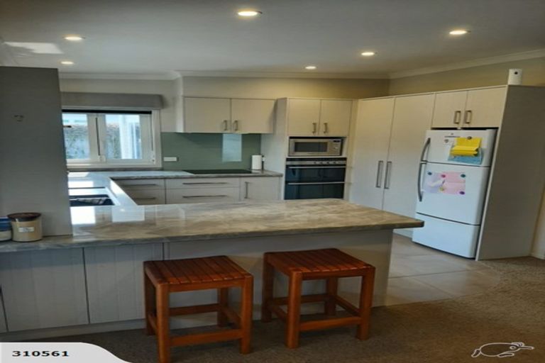 Photo of property in 60 Pipiroa Road, Ngatea, 3503