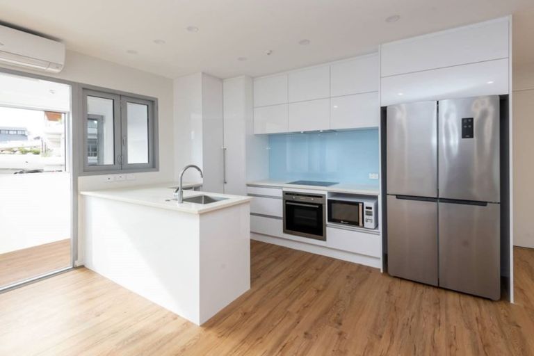 Photo of property in 7/46 Wellington Street, Howick, Auckland, 2014