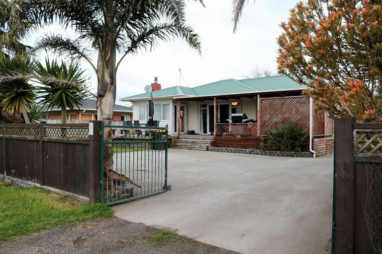 Photo of property in 74 King Street, Waiuku, 2123