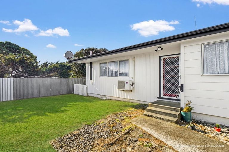 Photo of property in 17a Tainui Street, Castlecliff, Whanganui, 4501