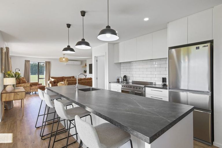 Photo of property in 728 Woodstock Road, Burnt Hill, Oxford, 7495