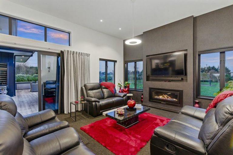 Photo of property in 518 Hickford Road, Foxton, 4891