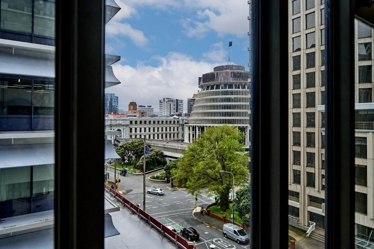 Photo of property in Kelvin House, 4h/16 The Terrace, Wellington Central, Wellington, 6011