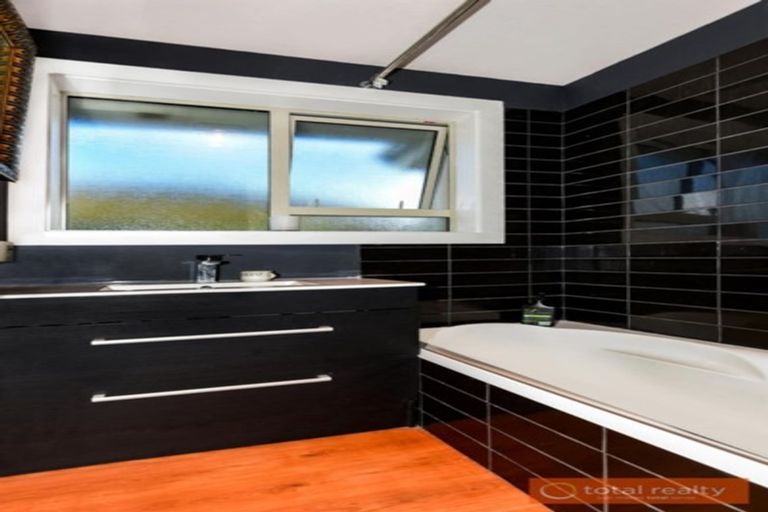 Photo of property in 95 Springs Road, Hornby, Christchurch, 8042
