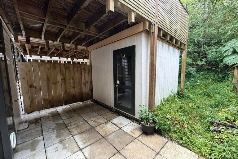 Photo of property in 18/8 Thatcher Crescent, Crofton Downs, Wellington, 6035