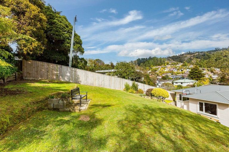 Photo of property in 25a Field Street, Silverstream, Upper Hutt, 5019