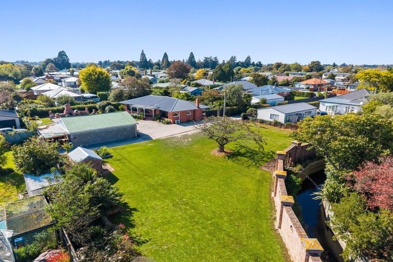 Photo of property in 33 Brucefield Avenue, Netherby, Ashburton, 7700