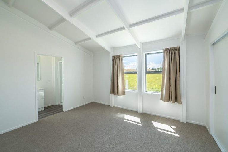 Photo of property in 968 Kahutara Road, Kahutara, 5771