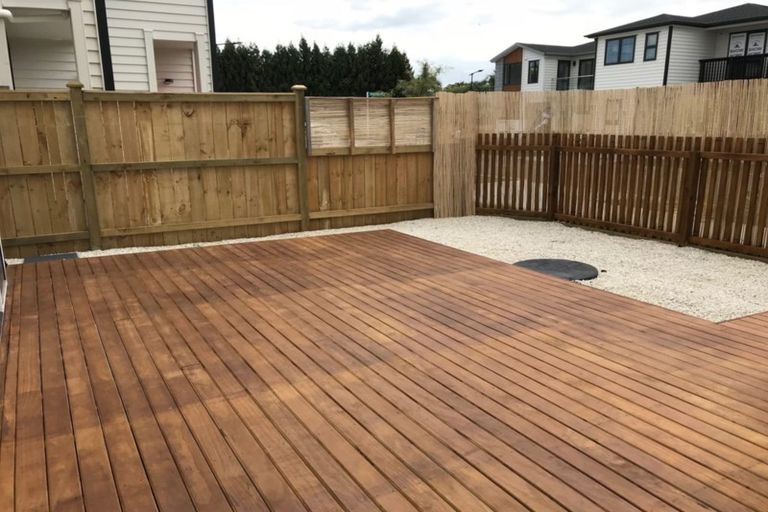 Photo of property in 12 Greenfinch Road, Hobsonville, Auckland, 0616