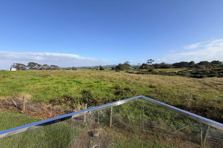 Photo of property in 881 Papakura-clevedon Road, Papakura, 2582
