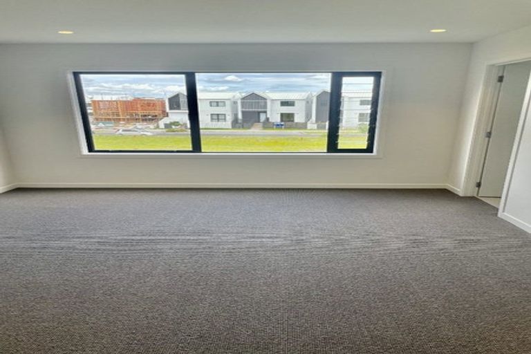 Photo of property in 13 Sierra Pine Road, Hobsonville, 0616