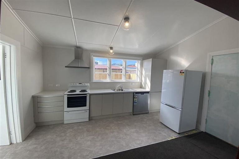 Photo of property in 65 Constable Street, Newtown, Wellington, 6021
