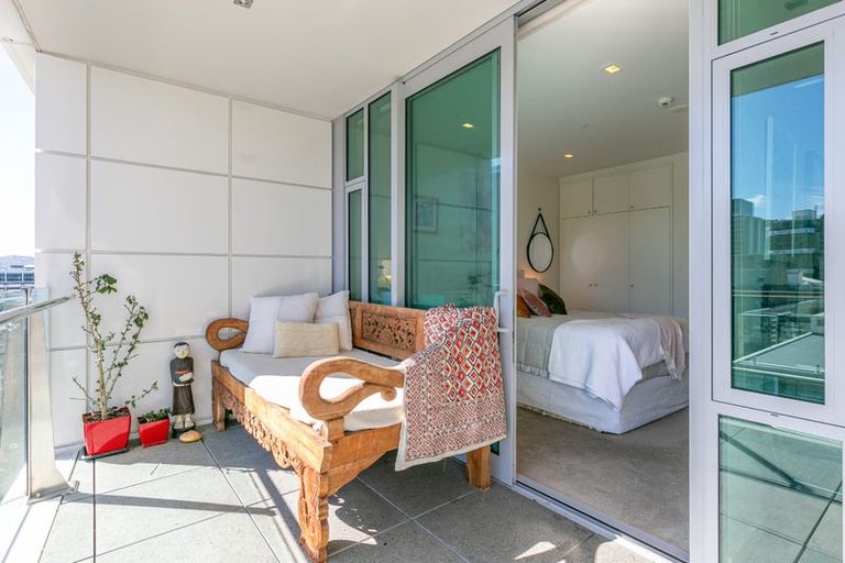 Photo of property in Chews Lane Apartments, 16c/9 Chews Lane, Wellington Central, Wellington, 6011